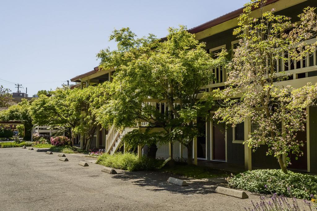 杰克伦敦小屋宾馆 格伦艾伦 外观 照片